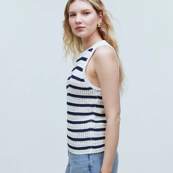 Madewell Crochet-Knit Crewneck Sweater Tank - Picture 3 of 5